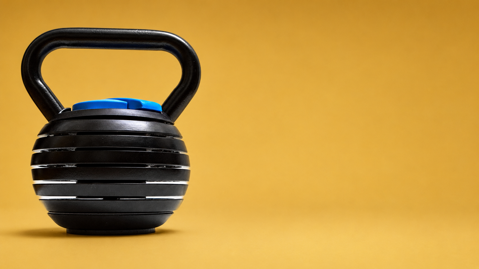 Adjustable kettlebell
